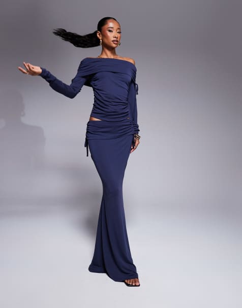 ASOS DESIGN – Weicher Maxirock in Tintenblau mit umgeschlagenem Bund, Schwalbenschwanz und seitlicher Raffung - view 1