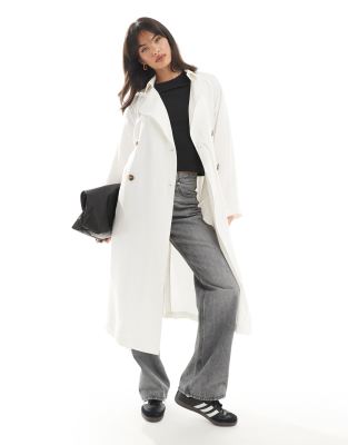 ASOS DESIGN - Weicher Trenchcoat in Midilänge in Ecru-Weiß