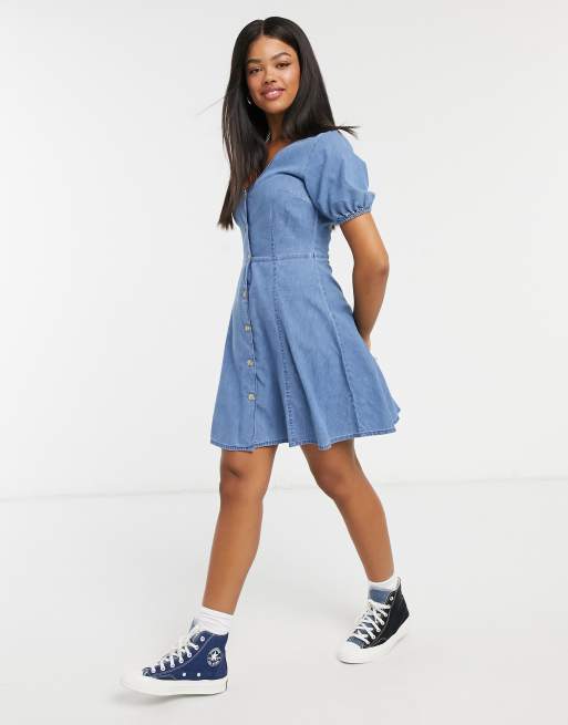 ASOS DESIGN – Weiches Denim-Freizeitkleid in verwaschenem Mittelblau