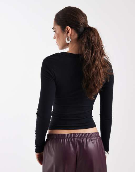 ASOS DESIGN – Weiches, knapp geschnittenes Longline-T-Shirt in Schwarz, 4 von 4