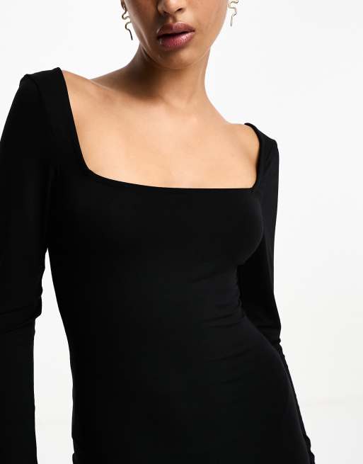 ASOS DESIGN – Weiches langärmliges Midikleid in Schwarz mit eckigem Ausschnitt, 2 von 4