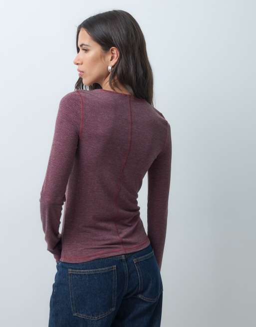 ASOS DESIGN weiches langärmliges Oberteil mit Rundhalsausschnitt und roten Streifen, 4 von 4