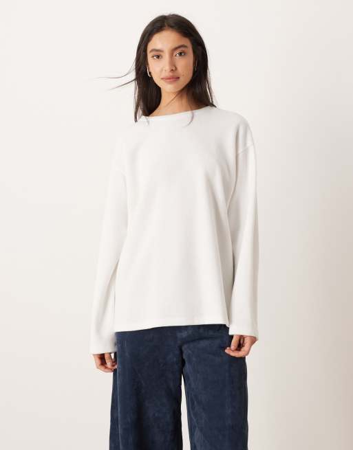 ASOS DESIGN – Weiches, langärmliges Skater-T-Shirt in Winterweiß