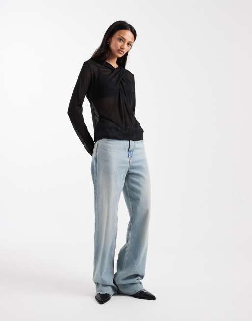 ASOS DESIGN – Weiches, leicht transparentes Langarmshirt in Schwarz mit drapiertem Ausschnitt, 3 von 4