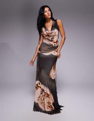 ASOS DESIGN - Weiches Maxikleid mit Wasserfallausschnitt vorne und Print-Bunt