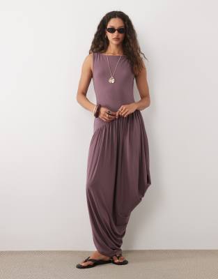 Weiches Midikleid aus Jersey in Malve mit Drapierung-Lila Lila S