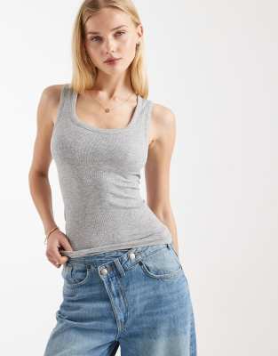 ASOS DESIGN - Weiches, zweilagiges Trägertop in Grau meliert mit U-Ausschnitt und Rippenmuster
