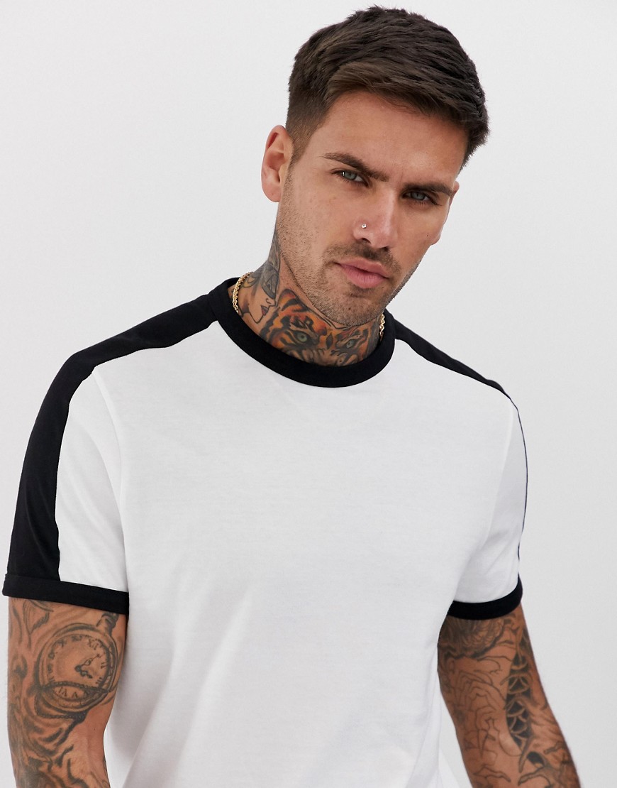 Asos Design – Es T-Shirt Aus Bio-Baumwolle Mit Kontrastierendem Schultereinsatz Weiß XS
