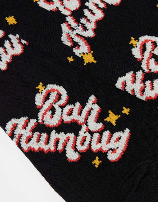 ASOS DESIGN – Weihnachtliche Socken in Schwarz mit „Bah humbug“-Schriftzug, 3 von 3