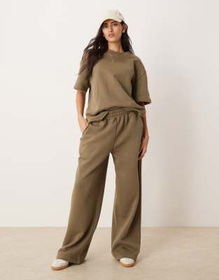 ASOS DESIGN - Weit geschnittene Jogginghose in Khaki, Kombiteil-Grün