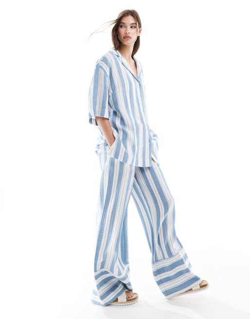 ASOS DESIGN – Weit geschnittene Pull-on-Hose mit Pyjama-Streifenmuster