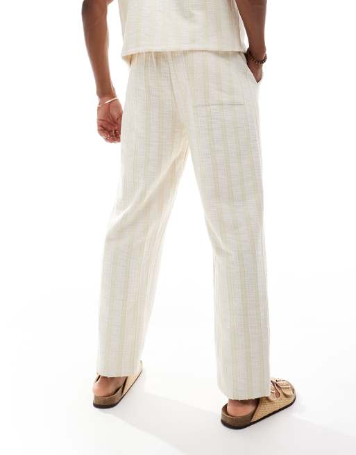 ASOS DESIGN – Weite, gestreifte Hose in neutralem Farbton mit Kordelzug in der Taille, Kombiteil, 2 von 5