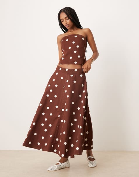 ASOS DESIGN – Weiter Rock aus Denim in gepunktetem Braun - view 1