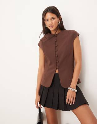 ASOS DESIGN - Weste in Braun mit angeschnittenen Kappärmeln-Brown