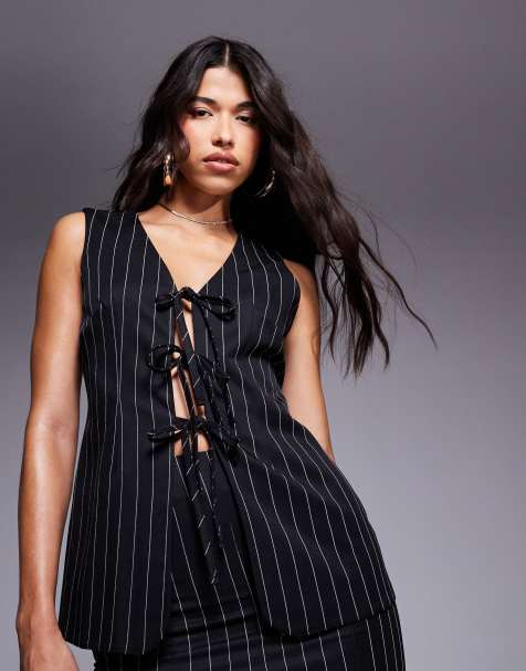 ASOS DESIGN – Weste in Schwarz mit gebundener Vorderseite und Nadelstreifen, Kombiteil - view 1