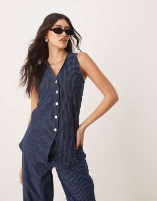 ASOS DESIGN - Westen-Top aus Jersey in Jeansoptik mit Knopfleiste-Marineblau