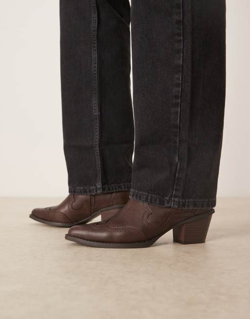 ASOS DESIGN – Western-Chelsea-Boots in Braun mit Absatz im Kuba-Stil, 3 von 4