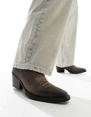 ASOS DESIGN western heeled chelsea boots in brown leather with stitch detail - ASOS Price Checker