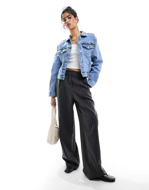 ASOS DESIGN – Western-Jeansjacke in mittelblauer Waschung, 4 von 4
