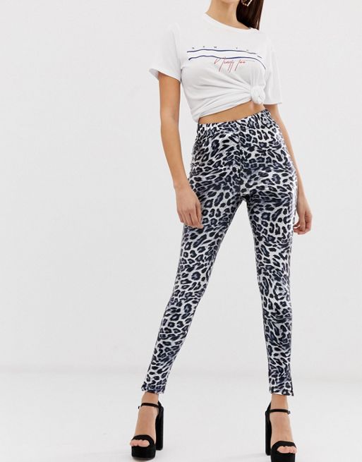 ASOS DESIGN legging in leopard print