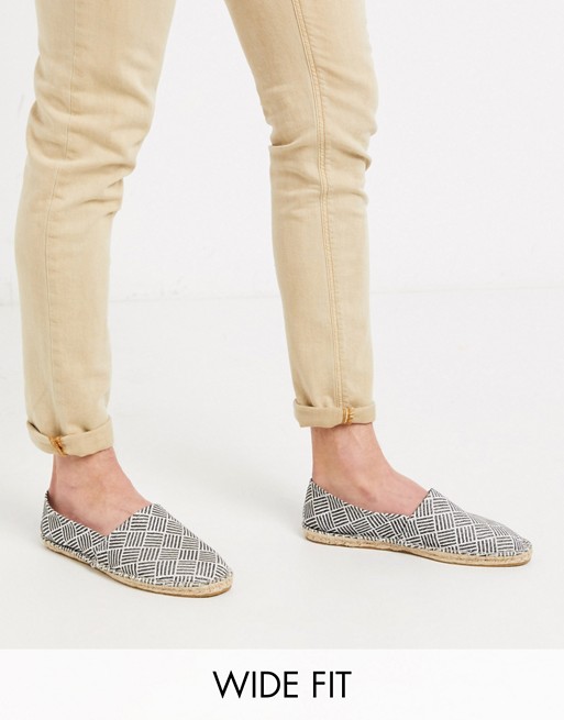 ASOS DESIGN Wide Fit espadrilles with black and white pattern