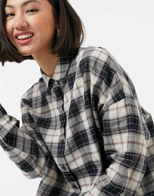 ASOS DESIGN - WFH - Cropped skjorte med lange ærmer i marineblåt tern