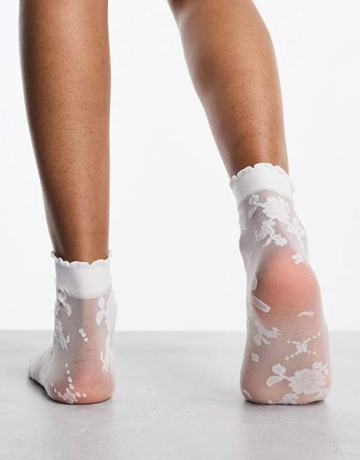 ASOS DESIGN white lace socks