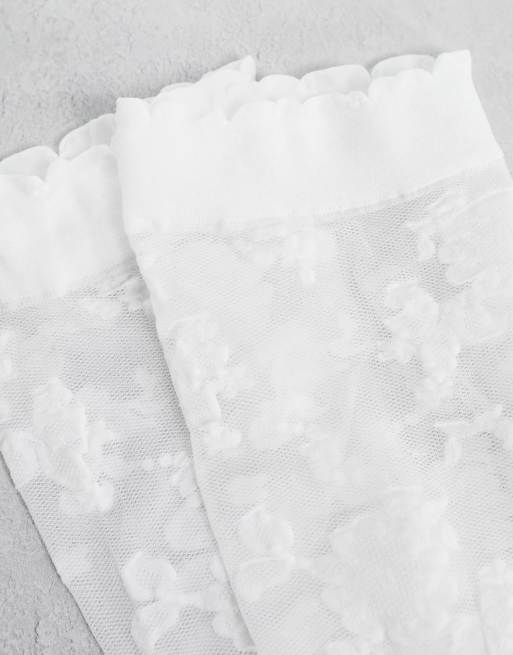 ASOS DESIGN white lace socks