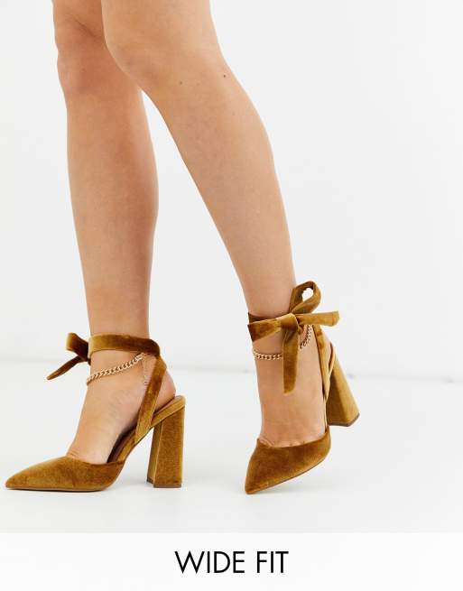 chaussure bout pointu talon carre