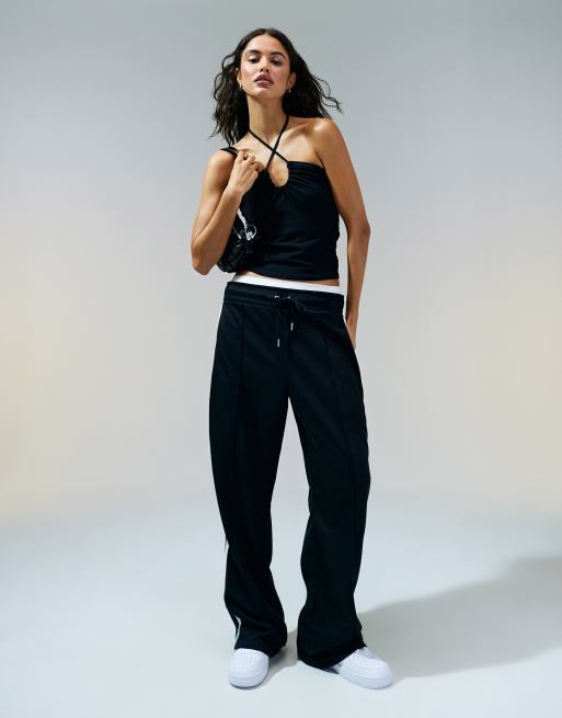 ASOS DESIGN – Wiązany z przodu top bandeau z łezką, 3 z 4