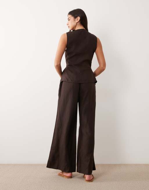 ASOS DESIGN – Wickel-Jumpsuit aus 100% Leinen in Schokobraun, 4 von 4