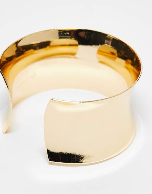 ASOS DESIGN wide cuff bracelet in gold tone, 2 of 4