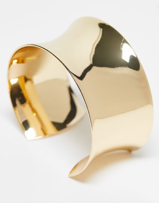 ASOS DESIGN wide cuff bracelet in gold tone, 3 of 4