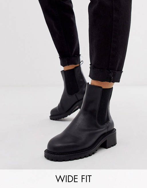 ASOS DESIGN Wide Fit Action chunky chelsea boots in black | ASOS
