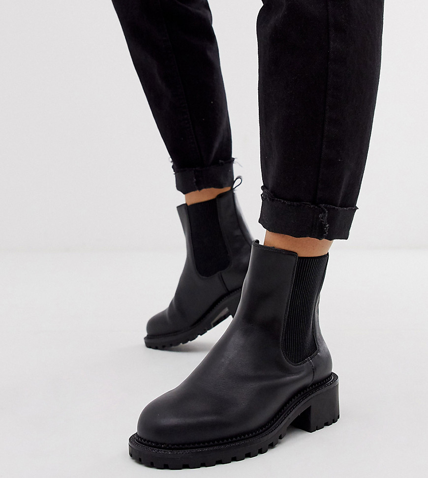 Wide Fit Action chunky chelsea boots in black