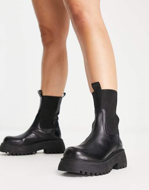 ASOS DESIGN Wide Fit Adelaide leather chelsea boots in black