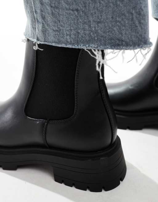 ASOS DESIGN Wide Fit Adjust Chelsea Stiefel in Schwarz mit dicker Sohle in weiter Passform