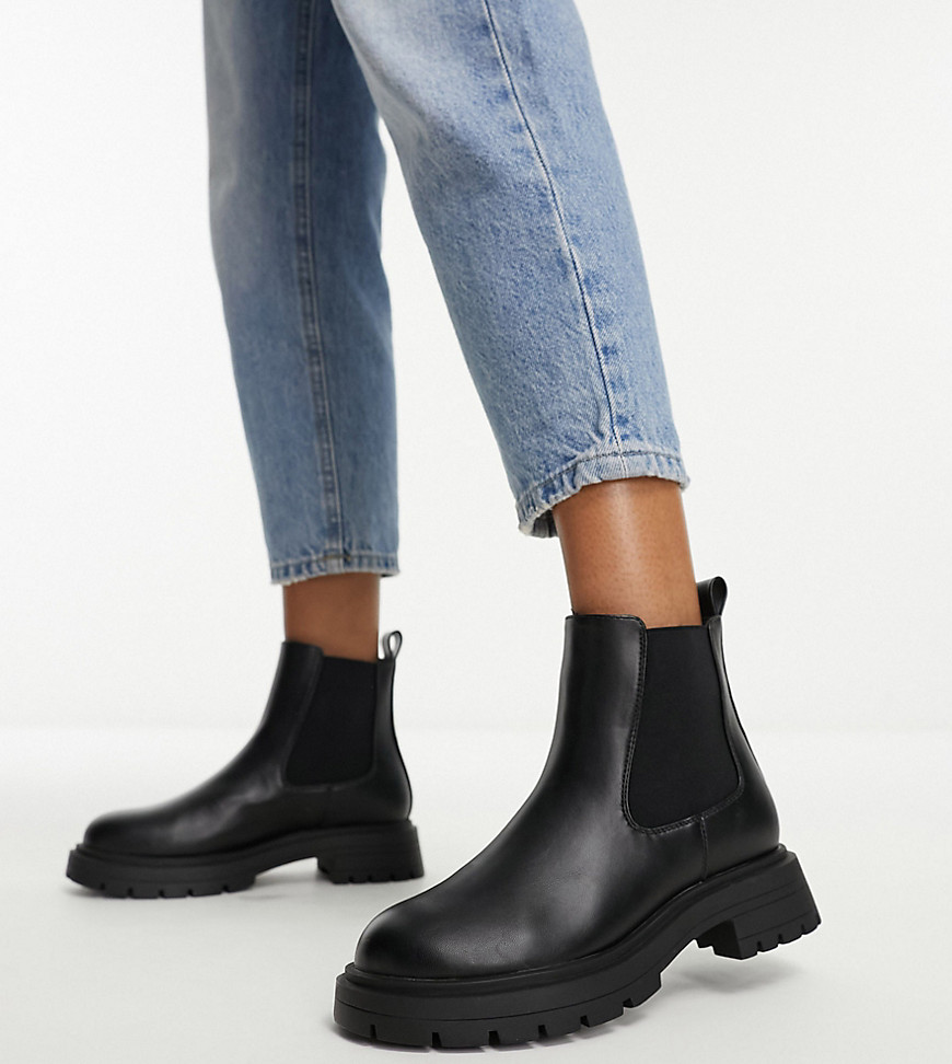 ASOS DESIGN Wide Fit Adjust chunky chelsea boots in black