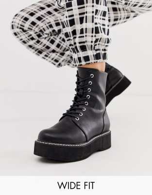 eee fit ankle boots