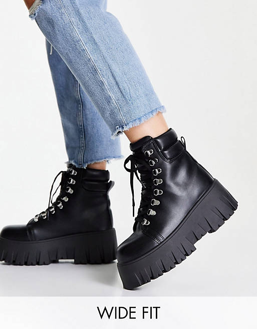 ASOS DESIGN Wide Fit Anastasia chunky hiker lace up boots in black