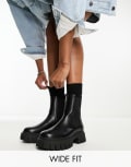 [ASOS DESIGN] ASOS DESIGN Wide Fit Anthem chunky chelsea boots in black 8 BLACK