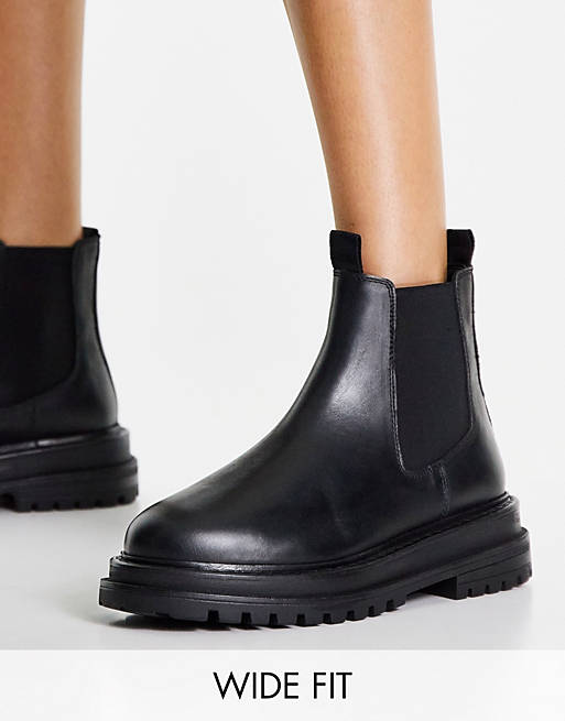 ASOS DESIGN Wide Fit Appreciate leather chelsea boots in black