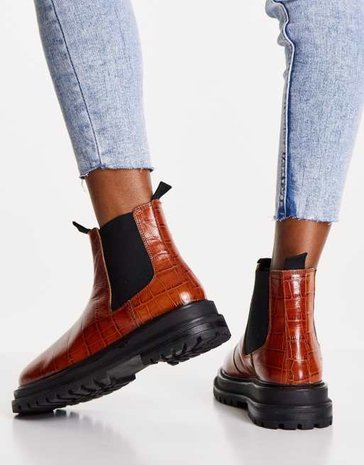 Asos tan hot sale chelsea boots