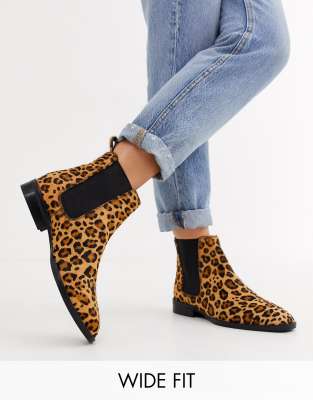 chelsea leopard boots