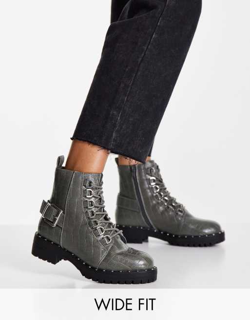 Asos aura chelsea on sale boots