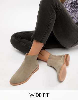 wide fit suede chelsea boots