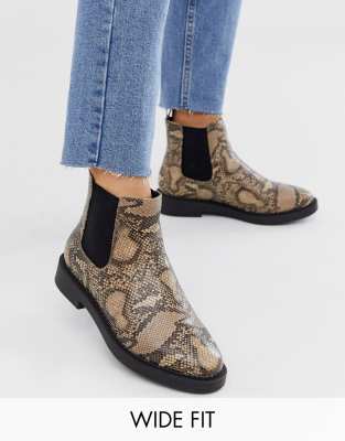 chelsea boots snake