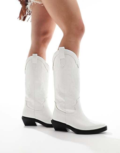 ASOS DESIGN Wide Fit Camden flat western knee boots in white, 2 of 4