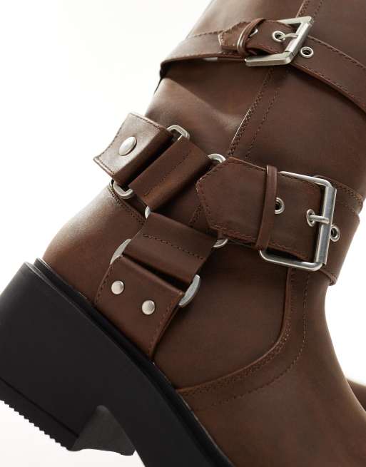ASOS DESIGN - Wide Fit - Captain - Brune biker-knæstøvler med flere spænder, 3 af 4