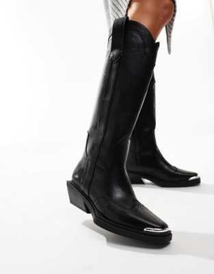 ASOS DESIGN Wide Fit - Celeste - Flache, kniehohe Stiefel im Western-Stil in Schwarz, weite Passform